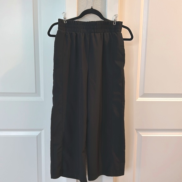 Cynthia Rowley dark black wide legged high waisted pants. Size XS. - Picture 1 of 9